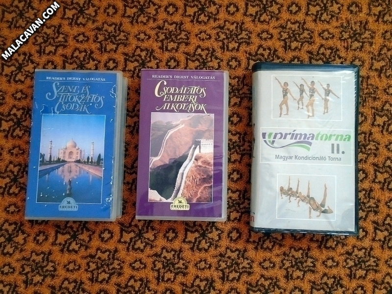 3 VHS műsoros kazetta