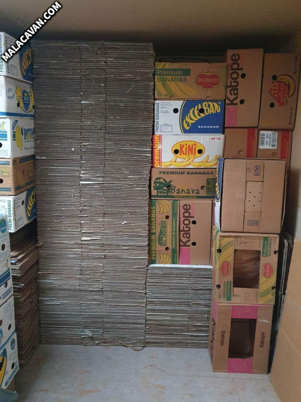 Költöztető tároló dobozok  olcsón eladók 33 cm X 34 cm X 51 cm 5 rétegű dobozok e